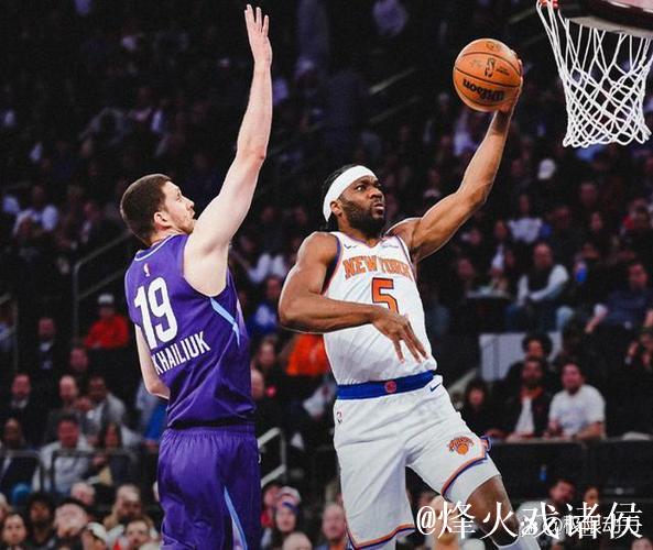 唐斯31+21助尼克斯豪取9连胜 猛龙力克篮网终结11连败